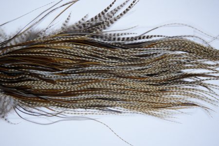 3946 Hebert Dry Fly Hackle, Pro Grade Rooster Saddle Dun Grizzly Ties Size 16-18
