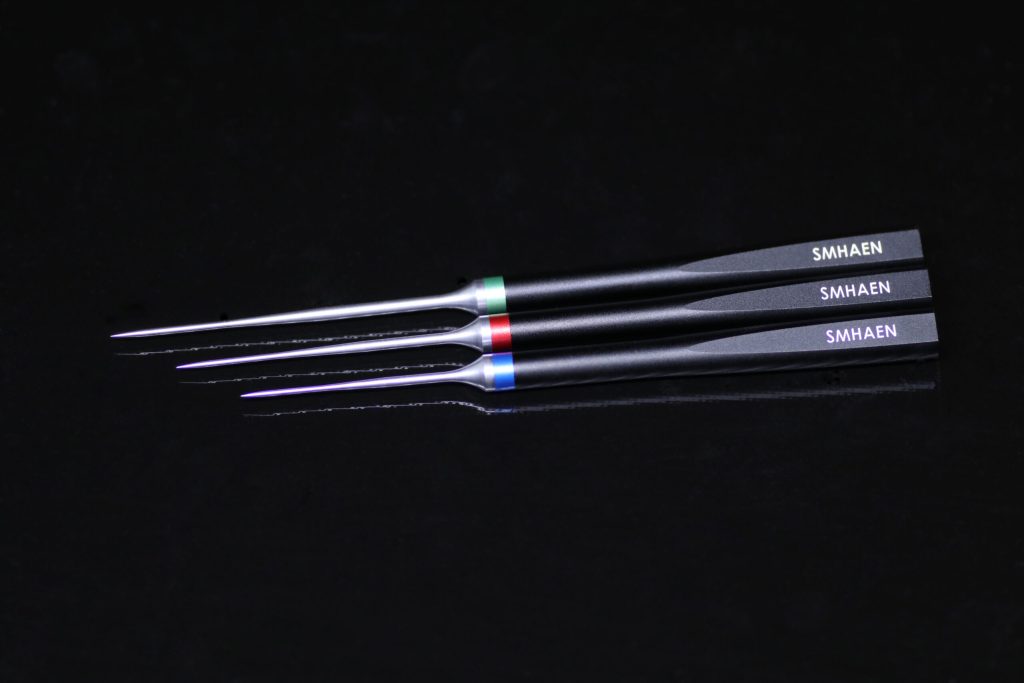 Smhaen- Dubbing Needle