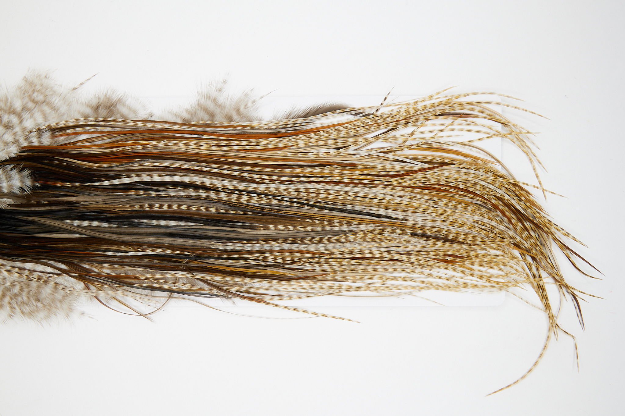 10868 Hebert Dry Fly Hackle Bronze Grade Rooster Saddle Dun Grizzly Ties Size 14-16