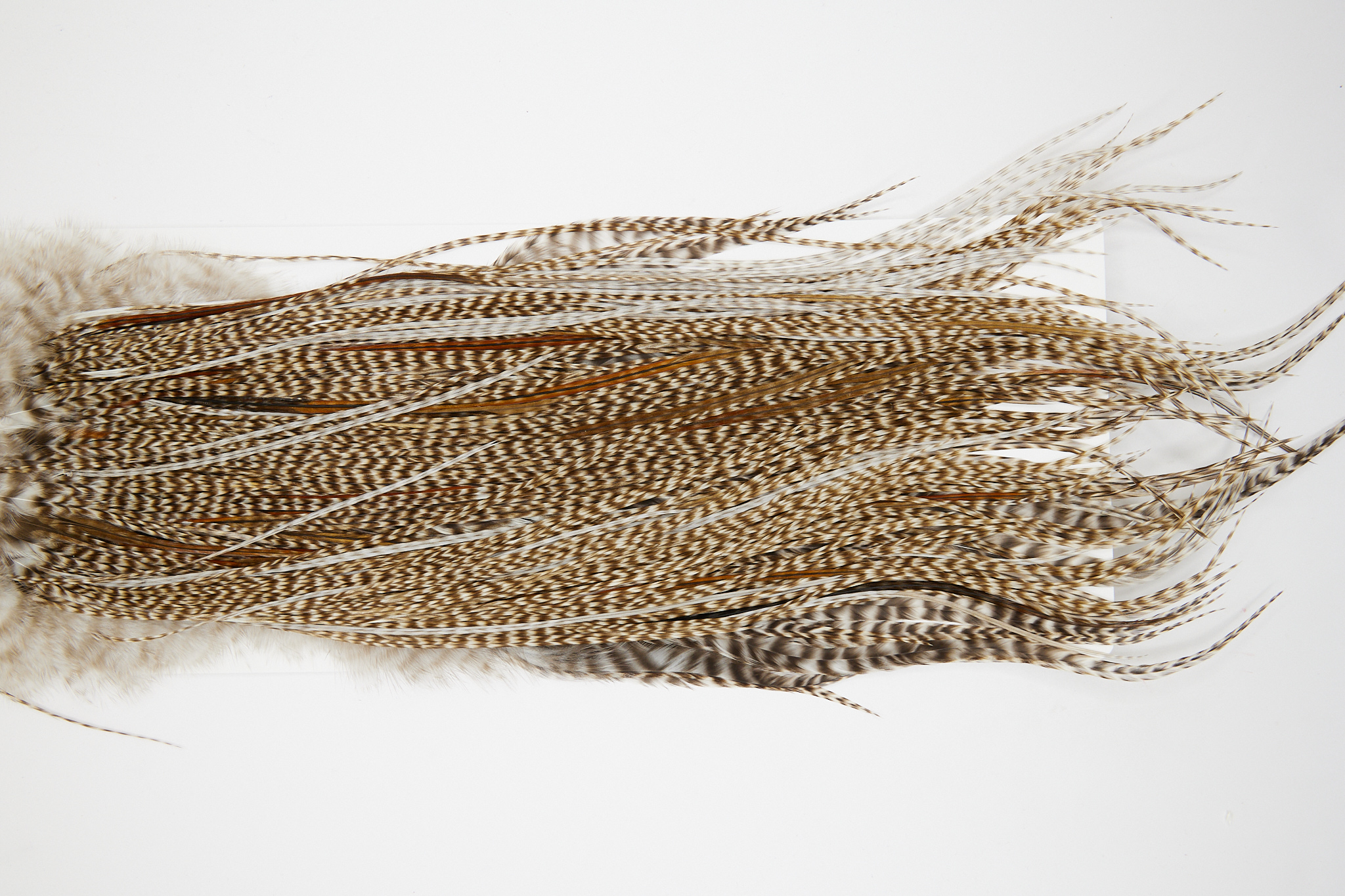 11091 Heritage Dry Fly Hackle Grade 3 Saddle Dun Grizzly Ties Size 12-16