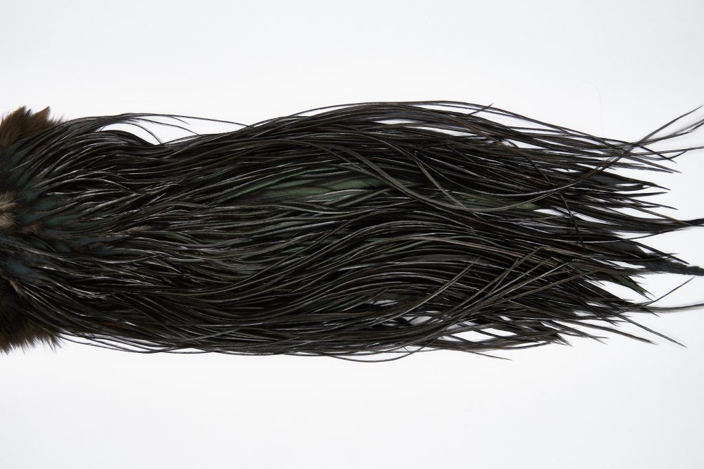 11650 Beaverkill Dry Fly Hackle Rooster Saddle Black Ties Size 14-16