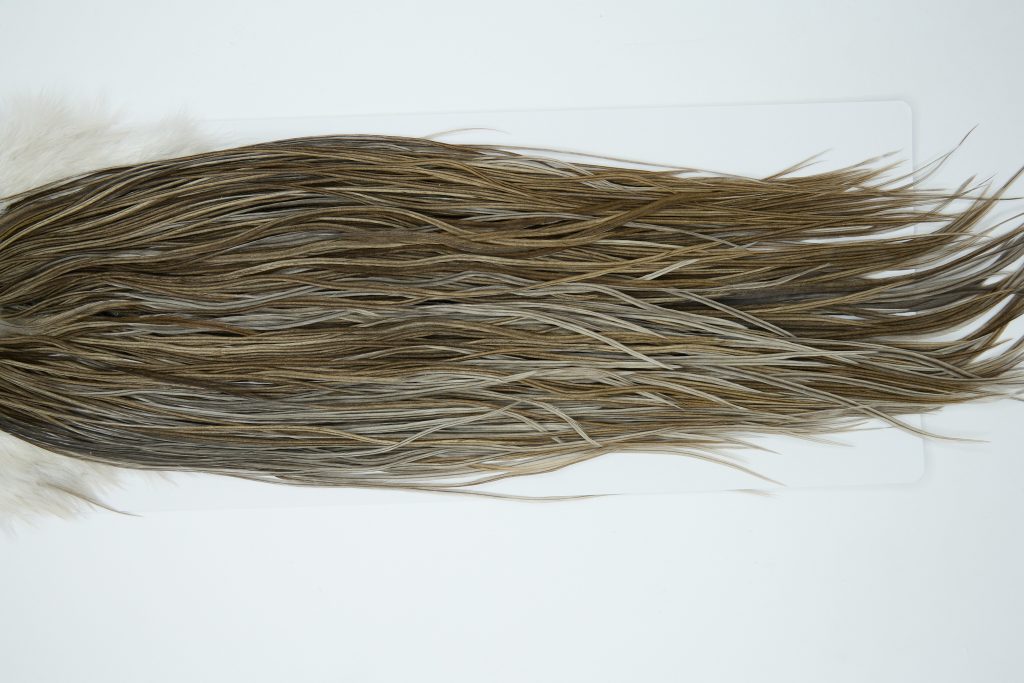 11984 Hebert Dry Fly Hackle Silver Grade Rooster Saddle Medium Grey Dun Ties Size 14-16