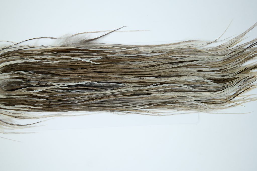 11986 Hebert Dry Fly Hackle Silver Grade Rooster Saddle Medium Grey Dun Ties Size 14-16