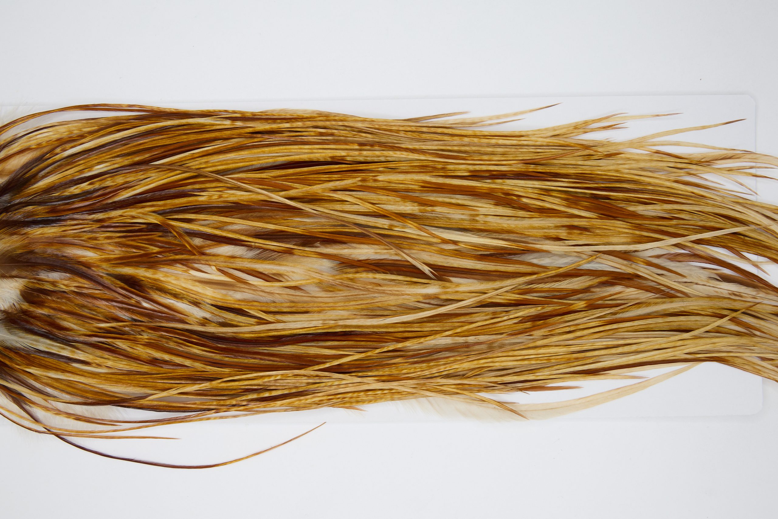 12144 Hebert Dry Fly Hackle Pro Grade Rooster Saddle Medium Ginger Ties Size 14-16